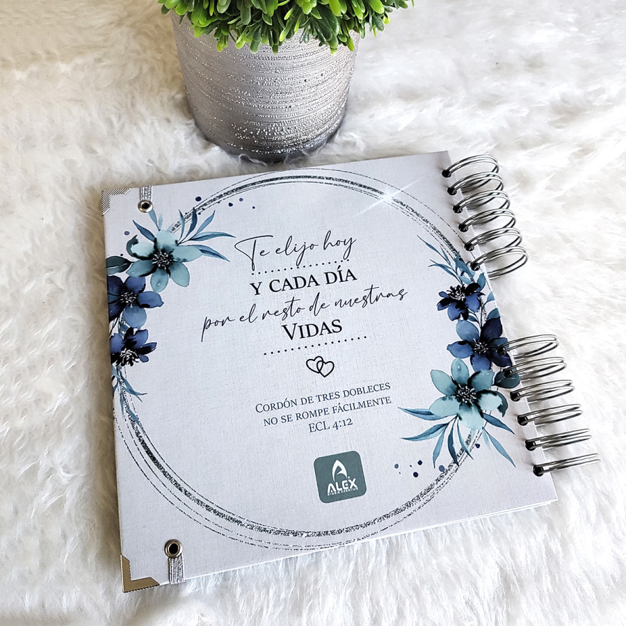 Libro de Firmas de Boda - Azul y Plateado