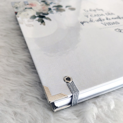 Libro de Firmas de Boda o Aniversario - Flores Blancas