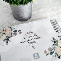 Libro de Firmas de Boda o Aniversario - Flores Blancas