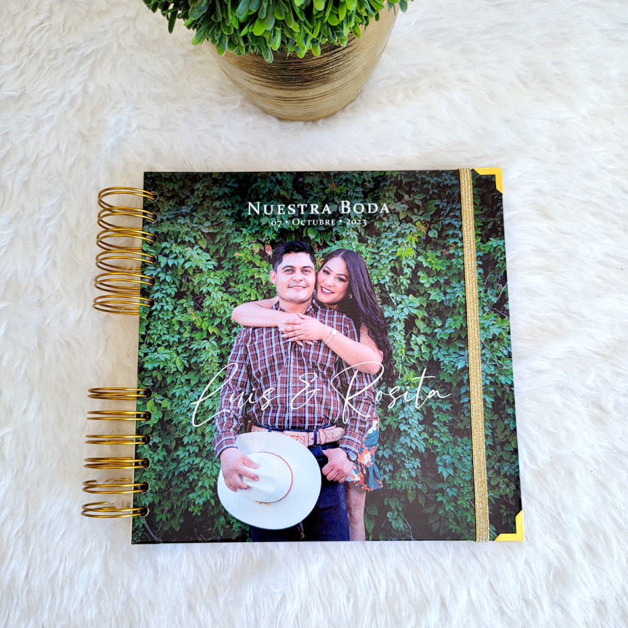 Libro de Firmas de Boda - Fotografía Novios