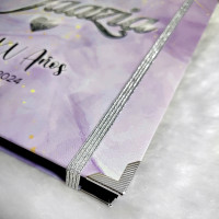 Libro de Firmas XV años - Lila Acuarela y detalles en Plateado Libro de Firmas XV años - Lila Acuarela y detalles en Plateado