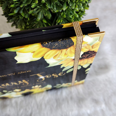 Libro de Firmas XV años - Girasoles y detalles en Dorado