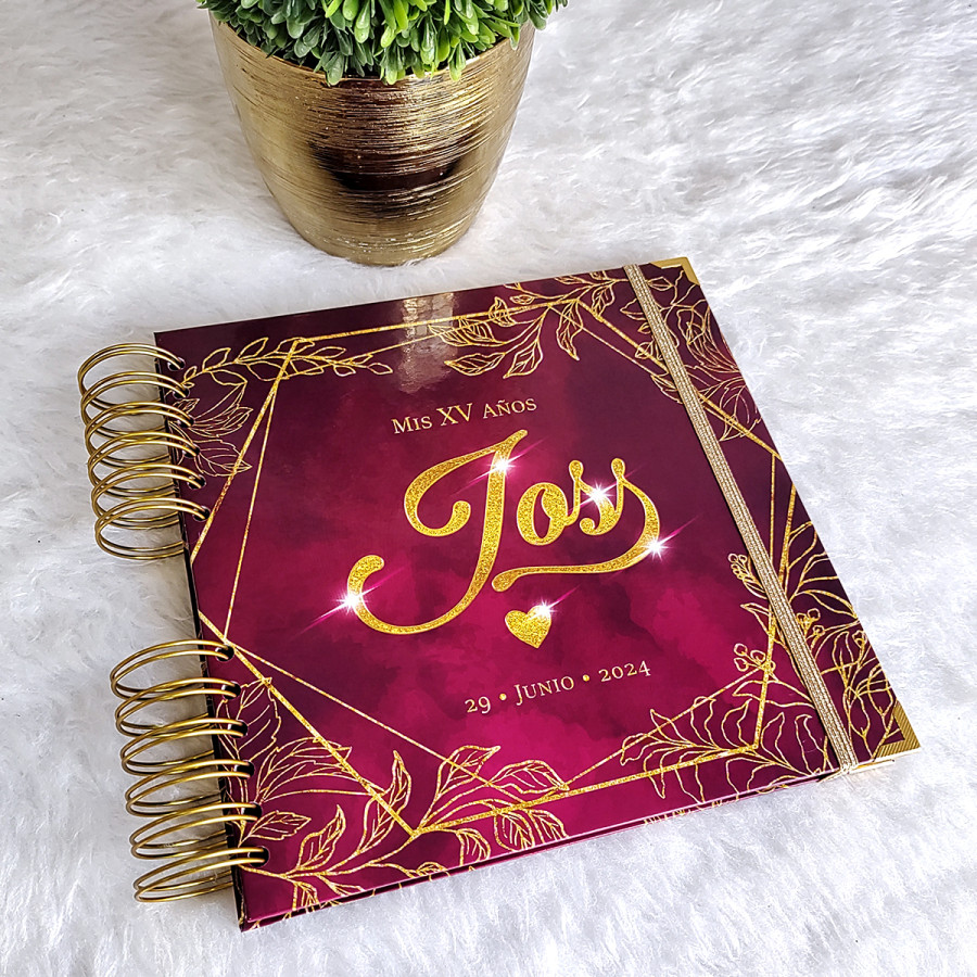 Álbum de Firmas XV años - Vino Borgoña y detalles en Dorado