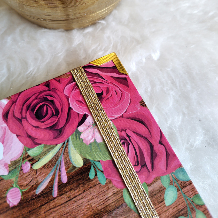 Libro de Firmas XV años - Madera y Rosas con detalles en Dorado